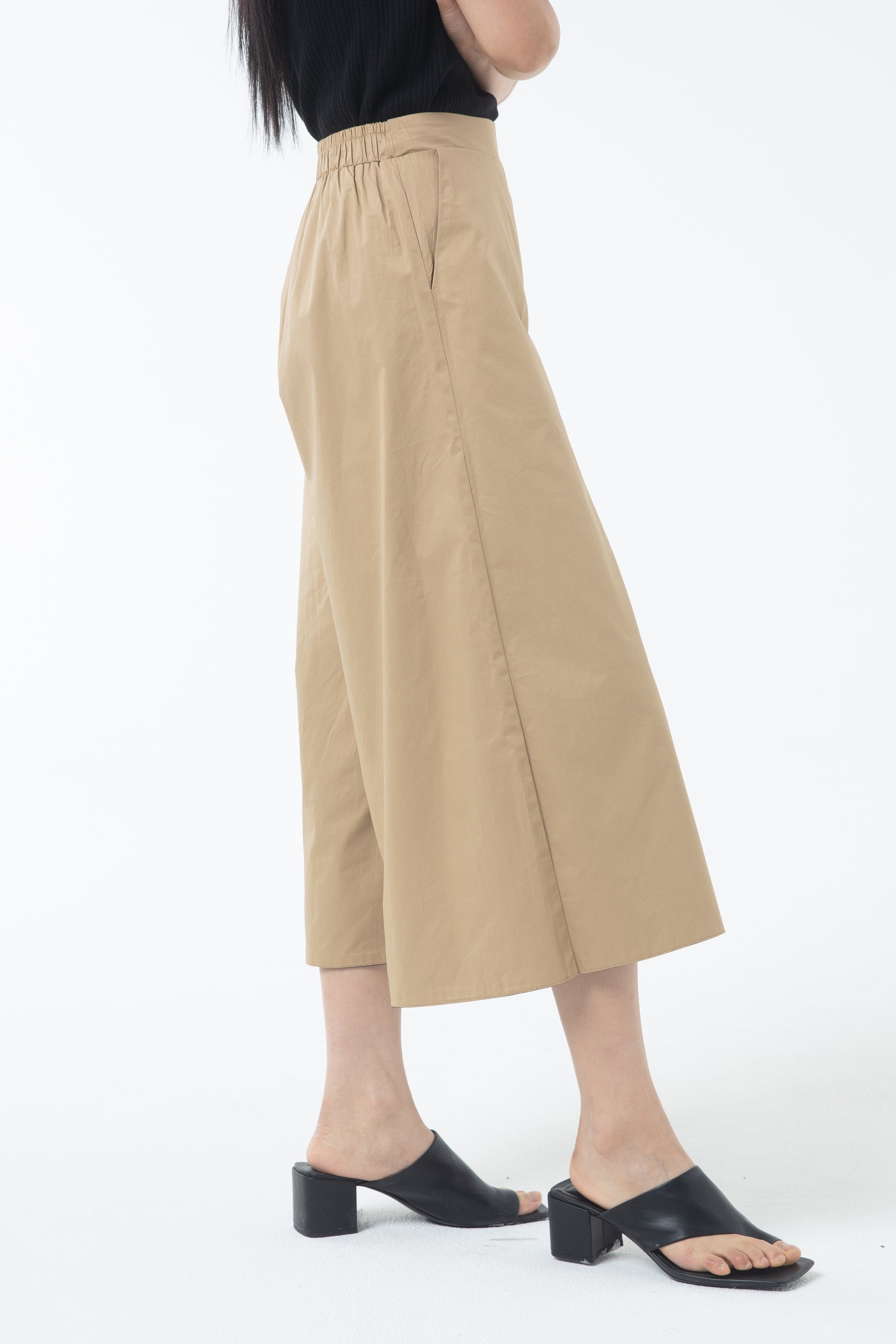 Khaki/Black