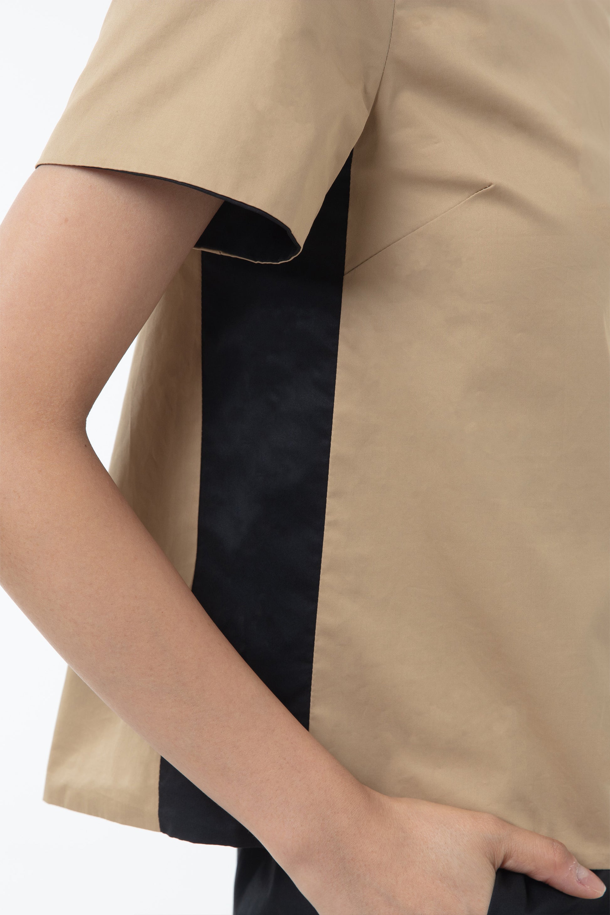 Khaki/Black