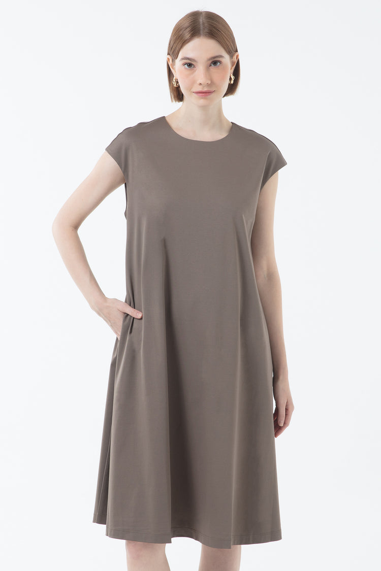 Essential Flow Midi Dress