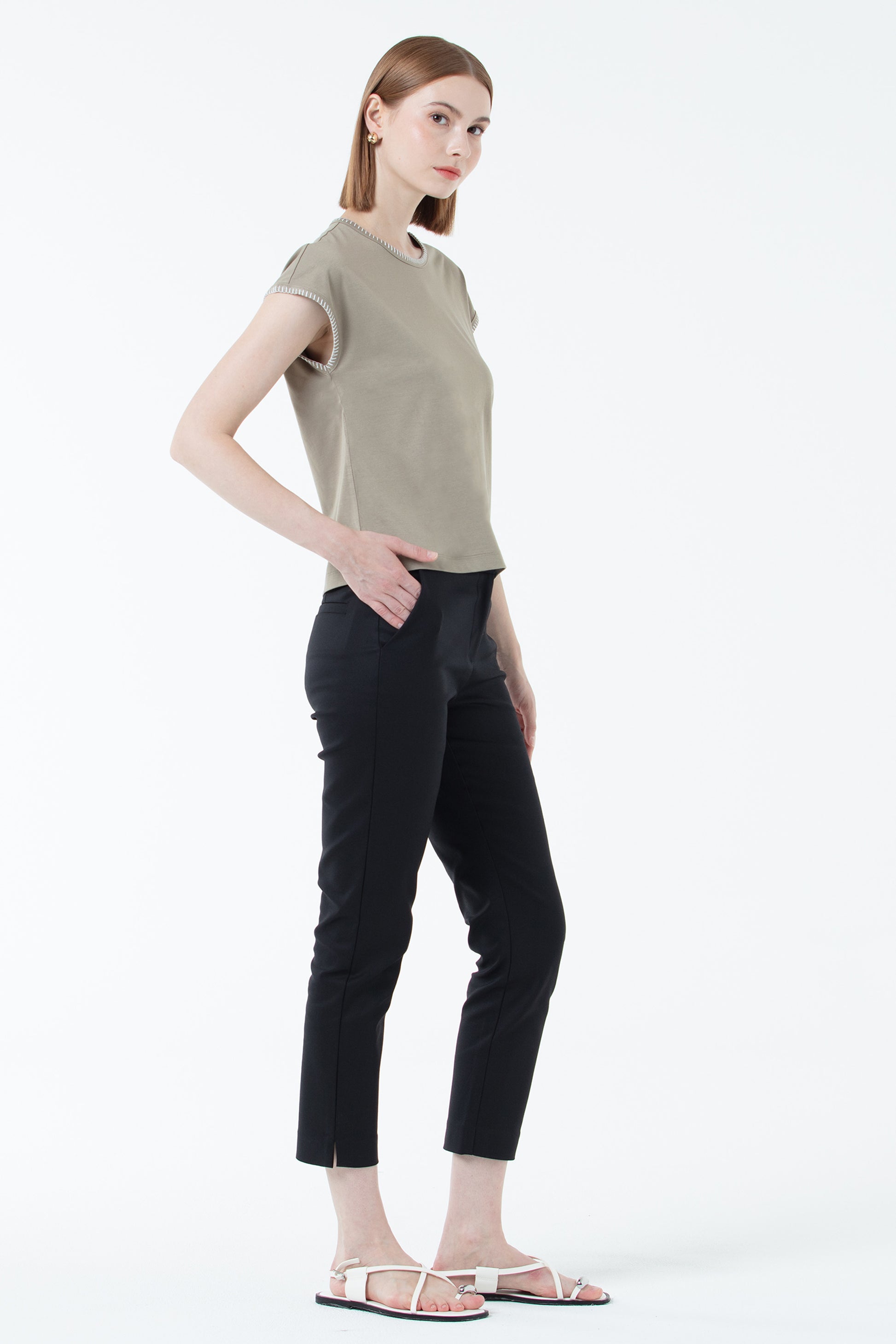 Taupe