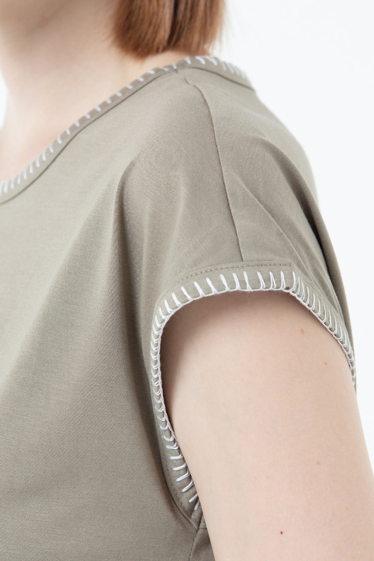 Taupe