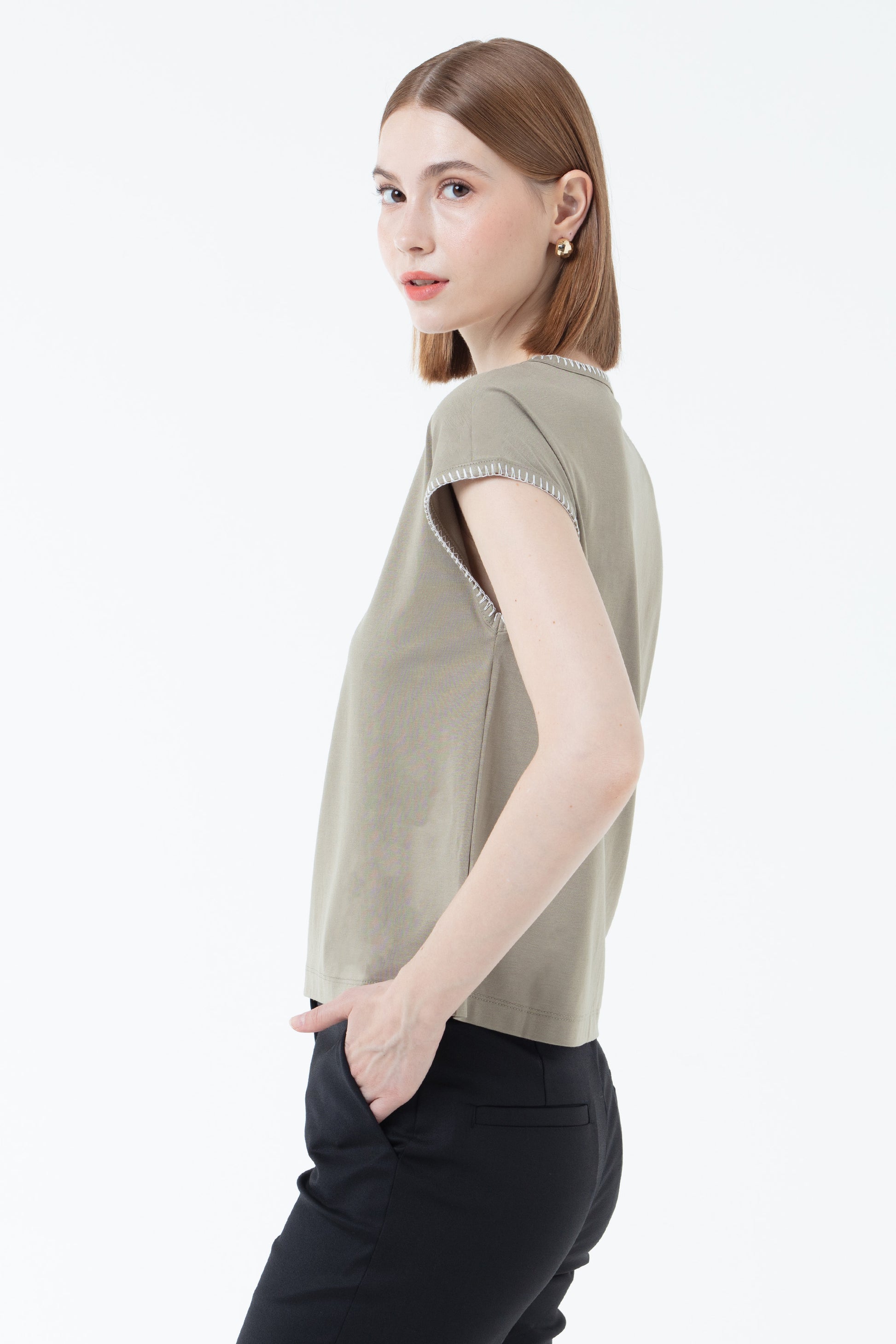Taupe