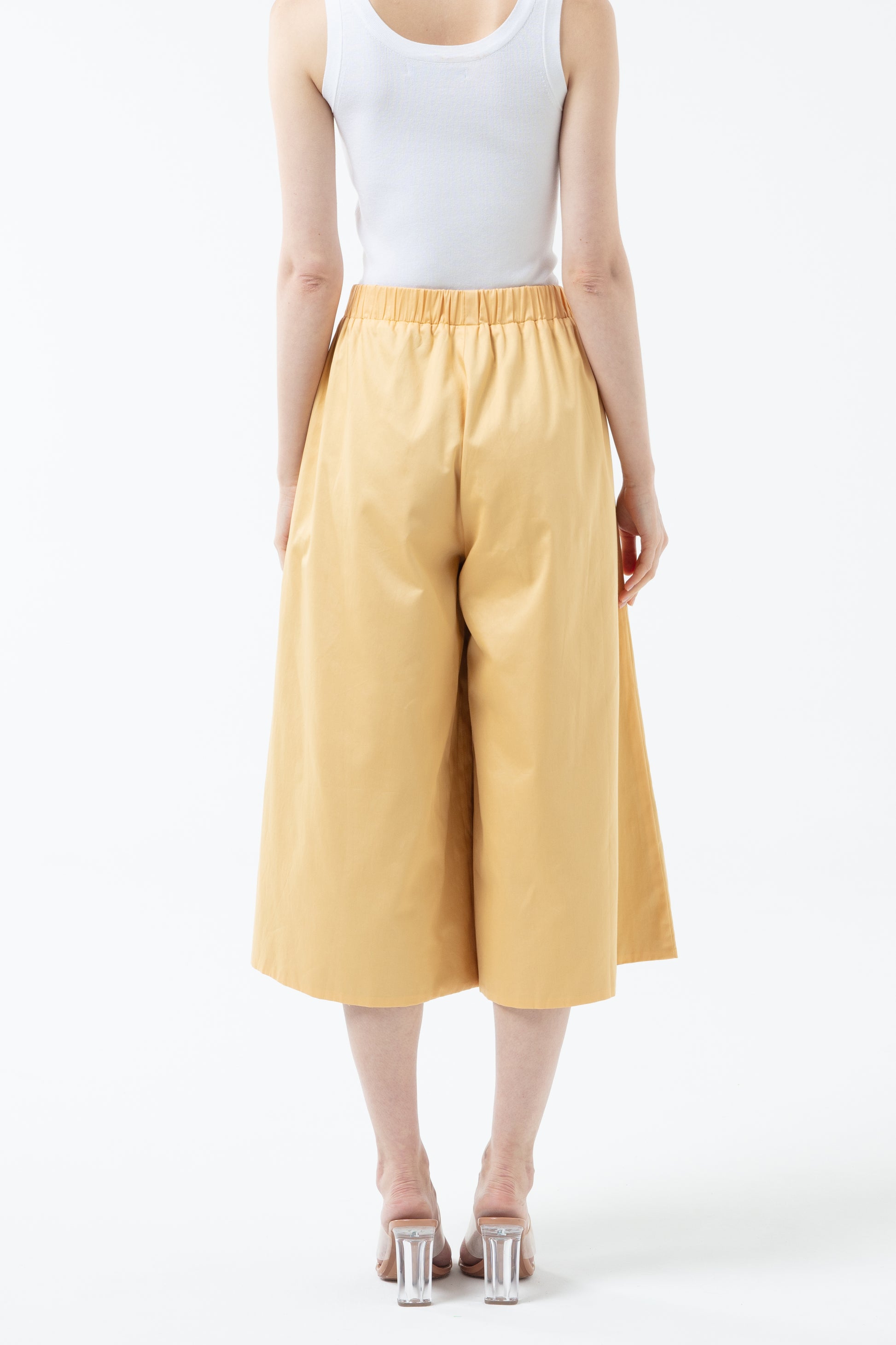 Light Taupe/Powder Yellow