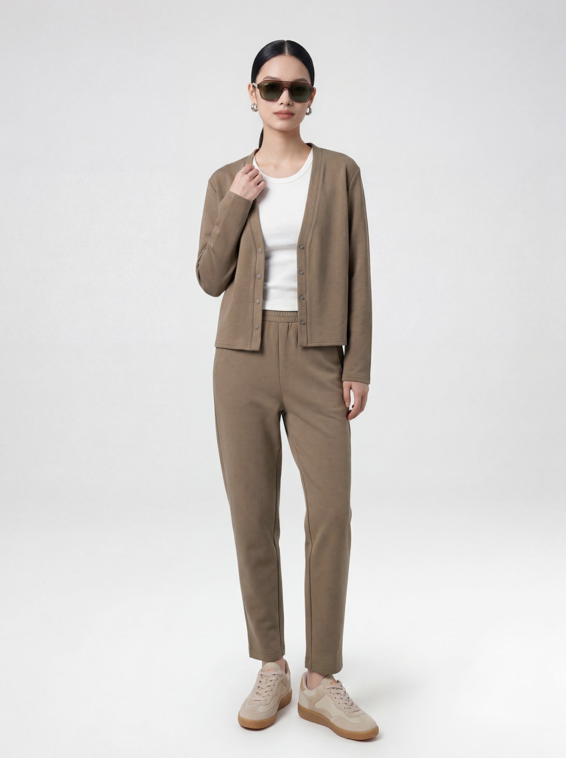 Taupe
