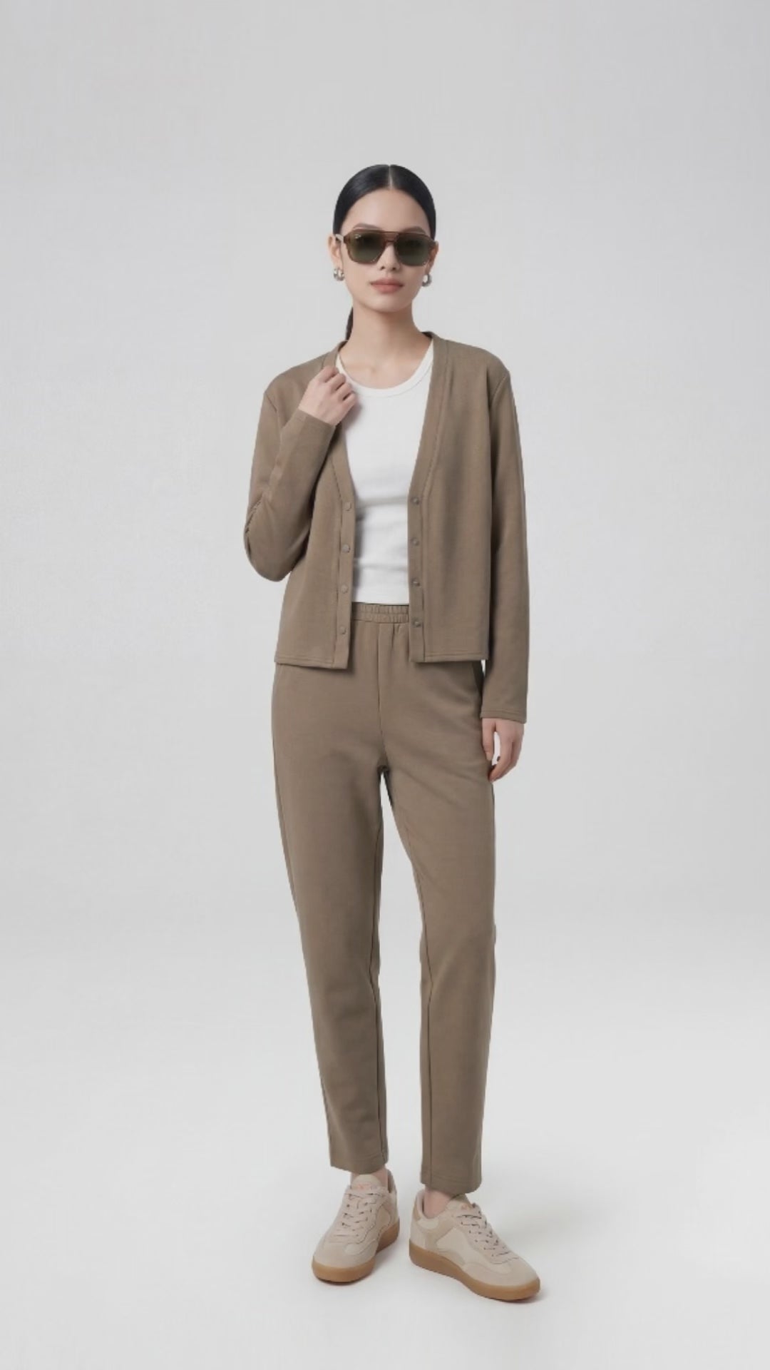 Taupe