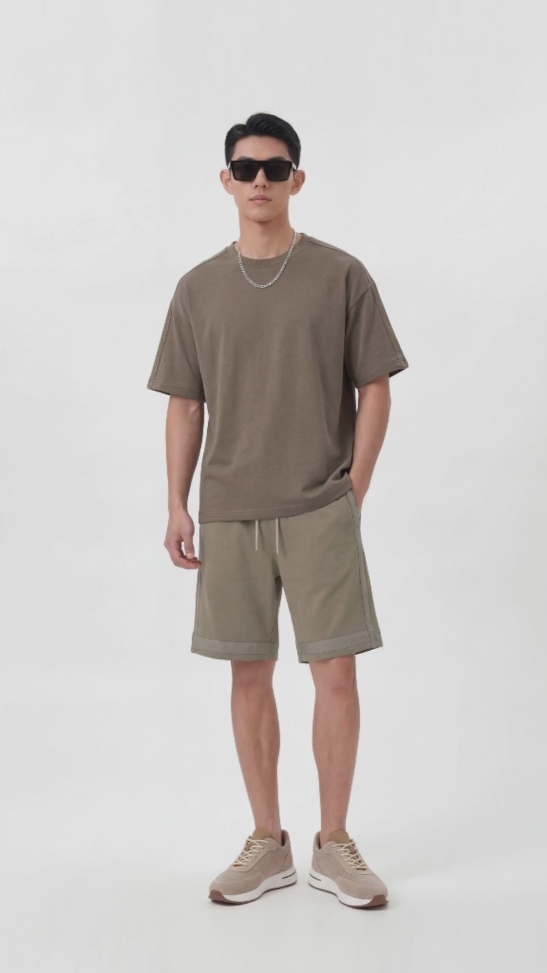 Taupe